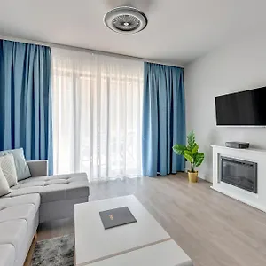 Scala Center & By Lion Apartament Gdańsk