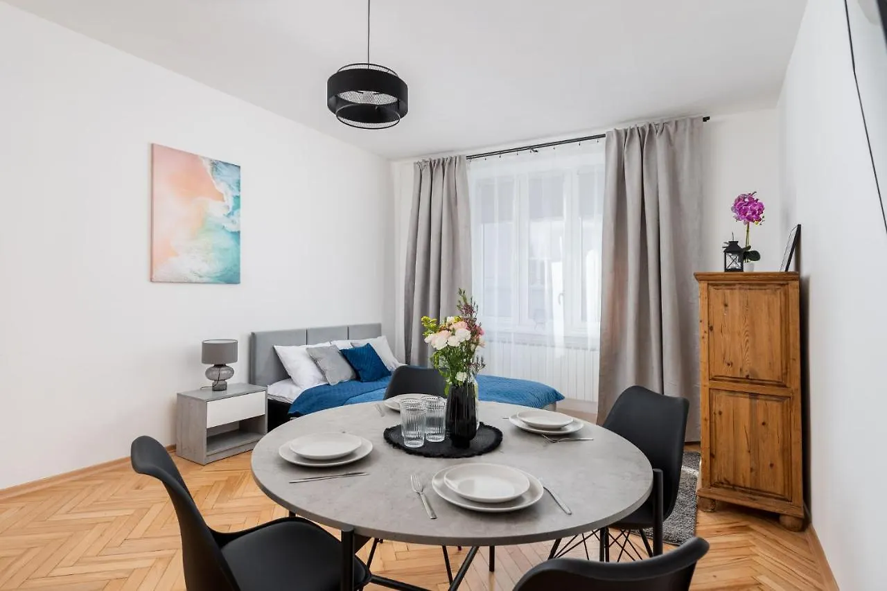 Corner Apartments Near Vistula River Krakow