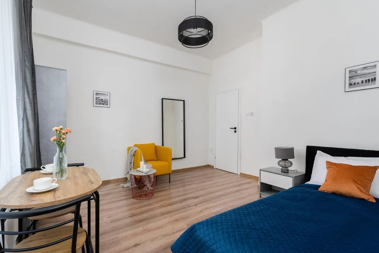 Corner Apartments Near Vistula River Krakow